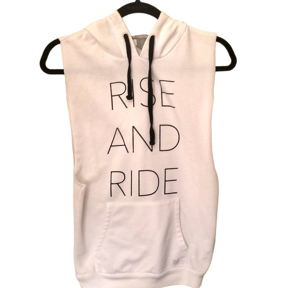 Forever 21 Women's White Sleeveless Hoodie Rise and Ride Size XS